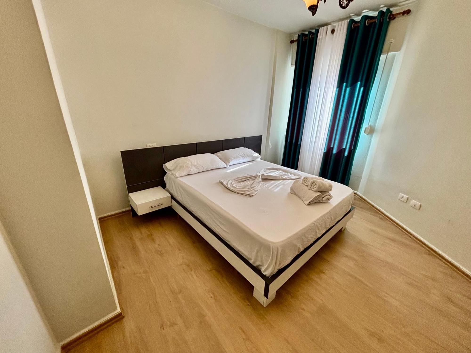 Edi'S Apartament Tirana Kültér fotó