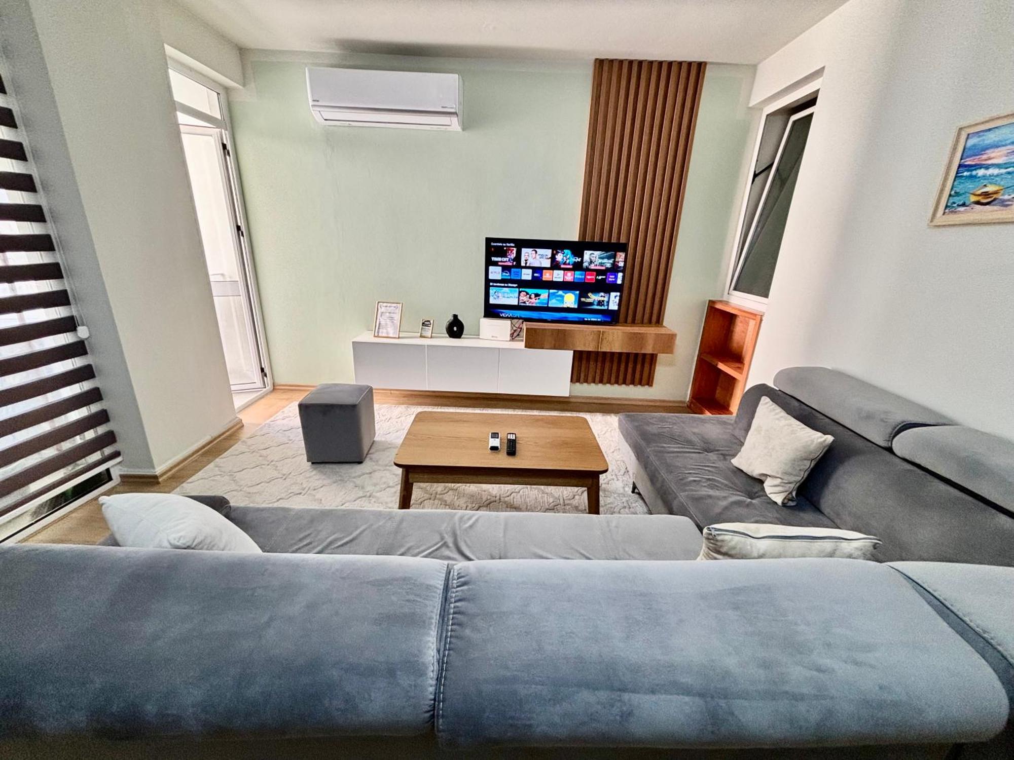 Edi'S Apartament Tirana Kültér fotó