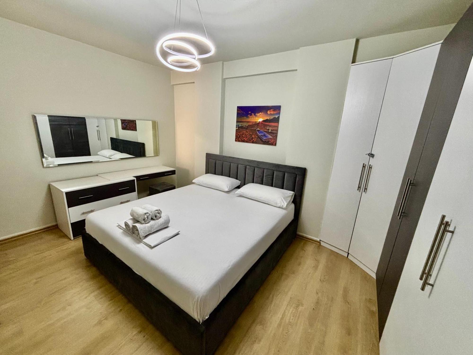 Edi'S Apartament Tirana Kültér fotó