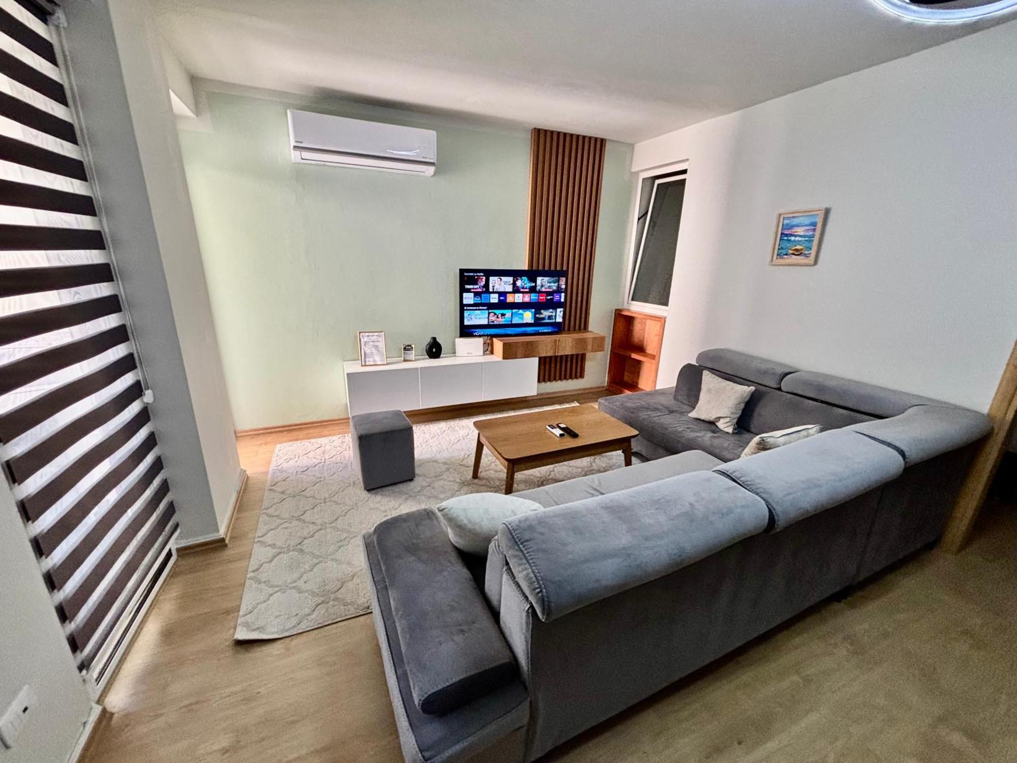 Edi'S Apartament Tirana Kültér fotó